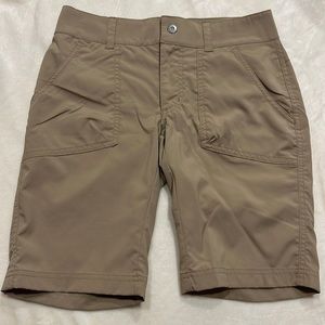 Women’s Columbia athletic shorts